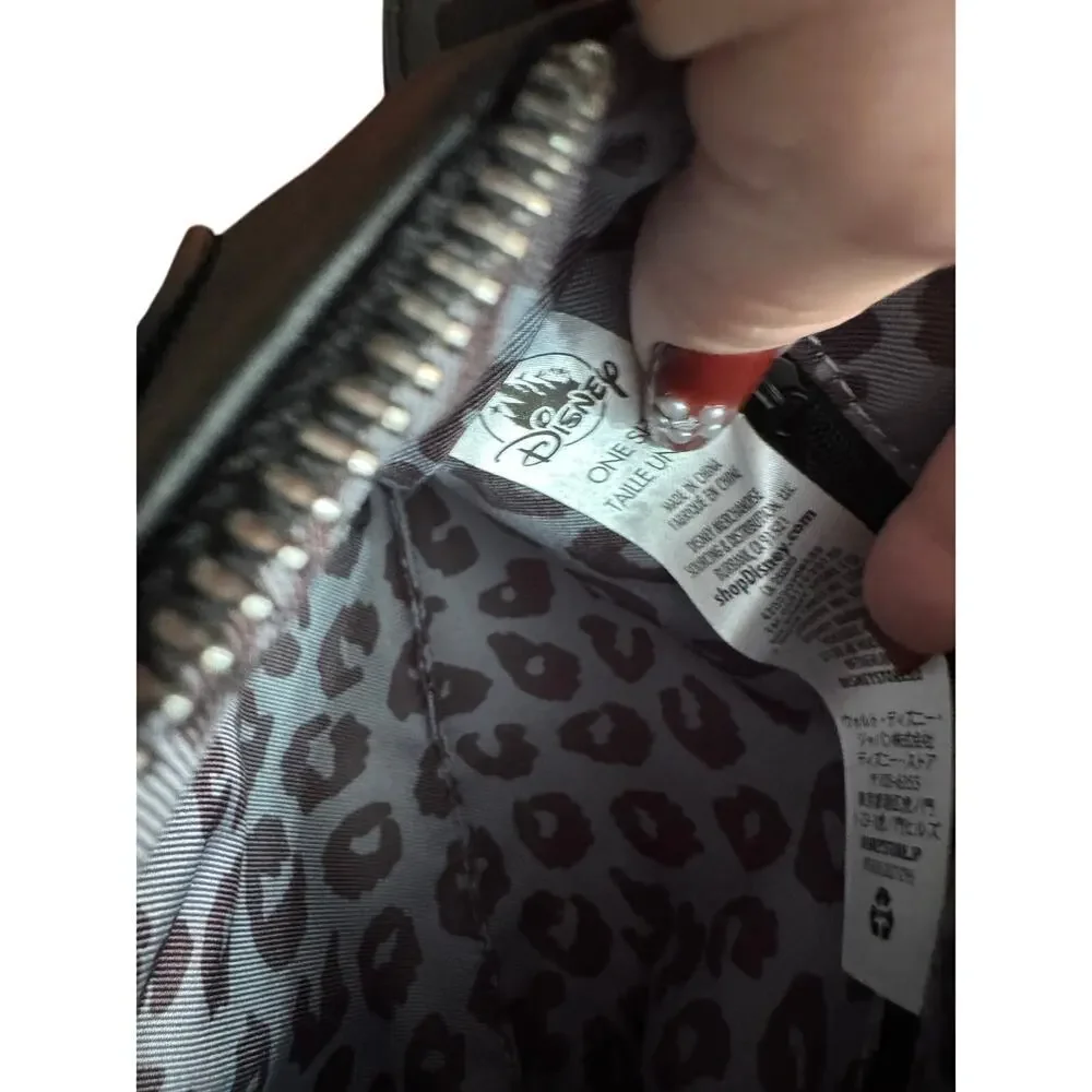 NWOT Minnie Mouse Wristlet